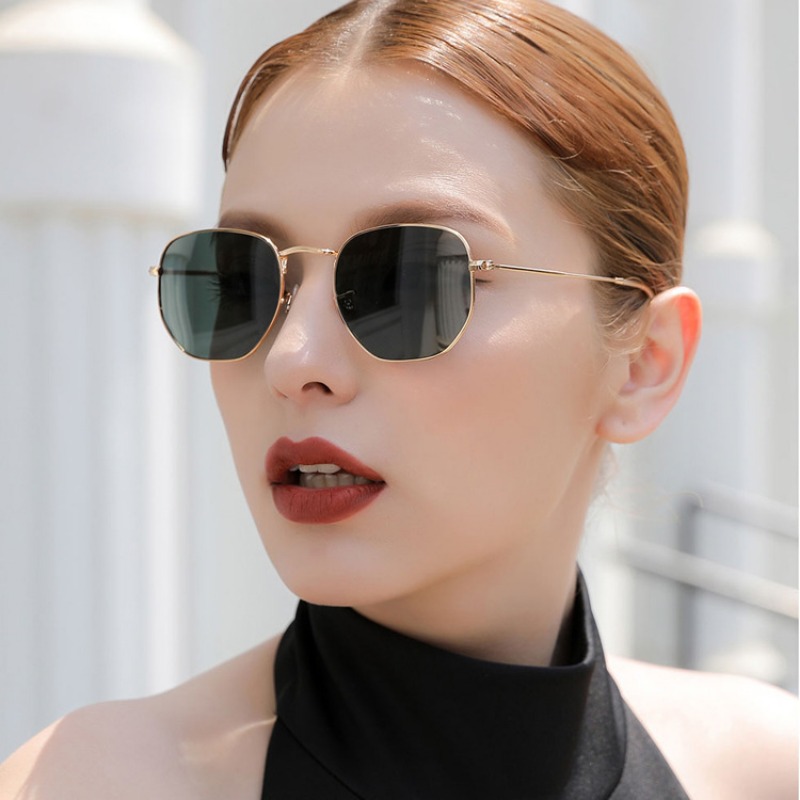 Vintage Fashion Enthusiasts - Okrągłe okulary przeciwsłoneczne w stylu punkowym